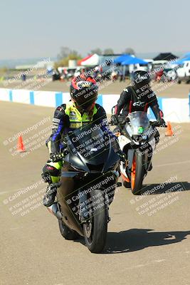 media/Sep-20-2025-TrackDaz (Sat) [[27f0cde673]]/Around the Pits/